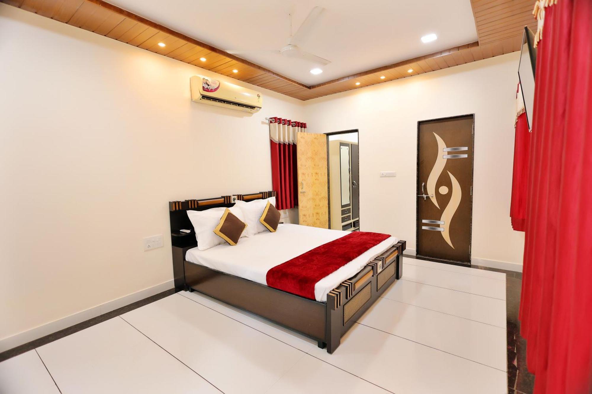Manas Resort By Rudrakshi Udaipur Exteriör bild